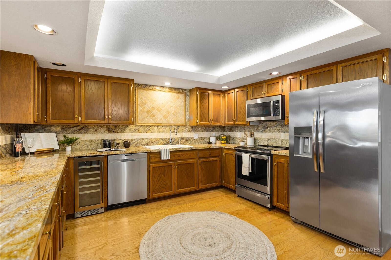 1005 5th Avenue South, Unit 301 Edmonds, WA 98020 - Photo 12 of 29