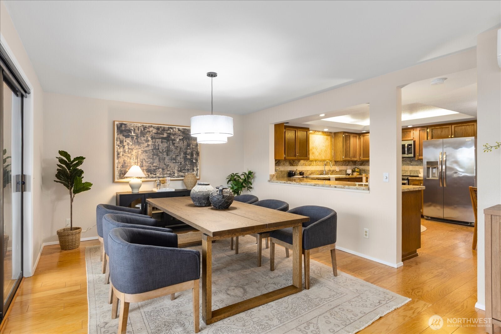 1005 5th Avenue South, Unit 301 Edmonds, WA 98020 - Photo 10 of 29