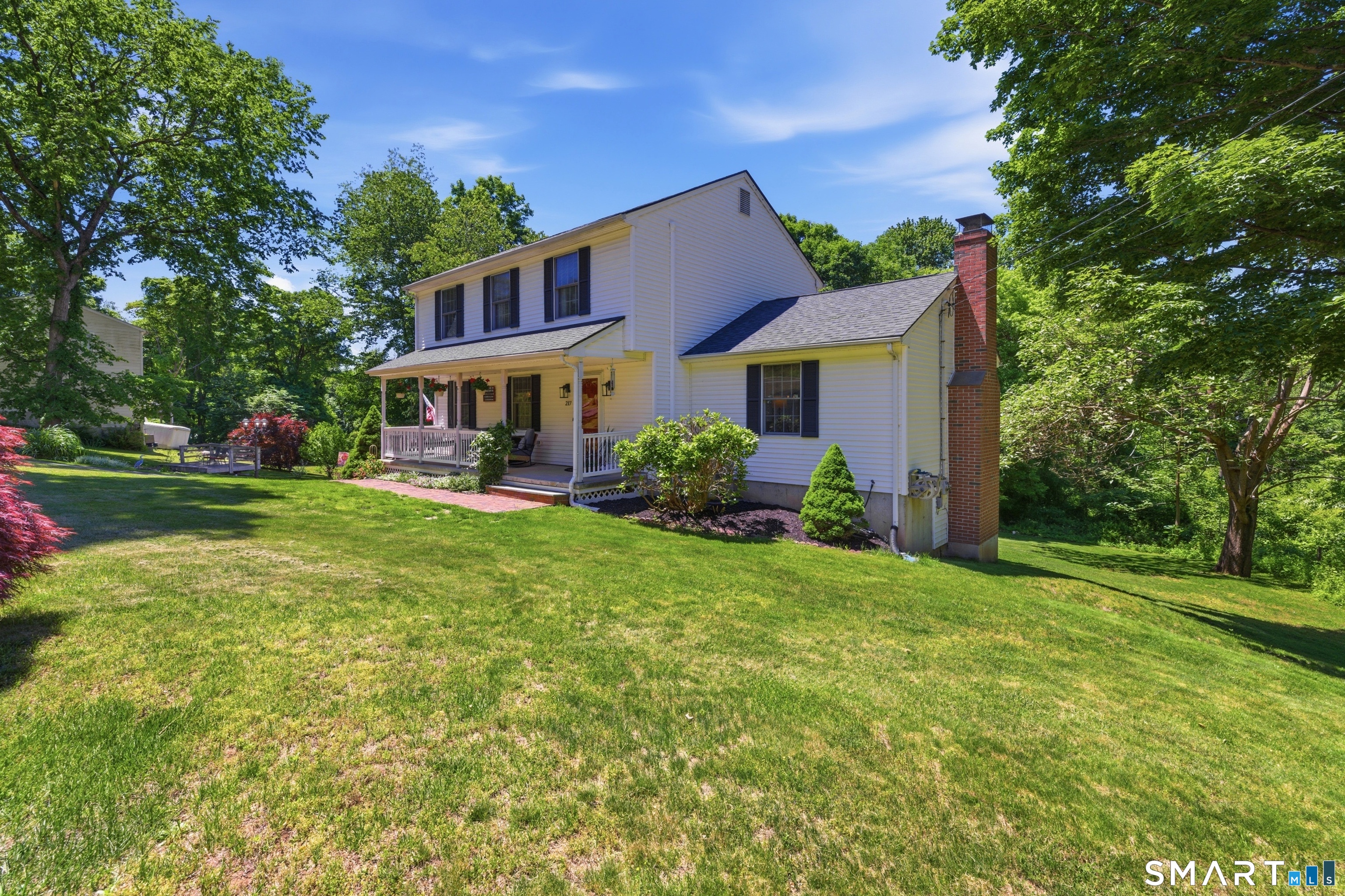 217 Middle Haddam Road East Hampton, CT 06456 - Photo 2 of 40