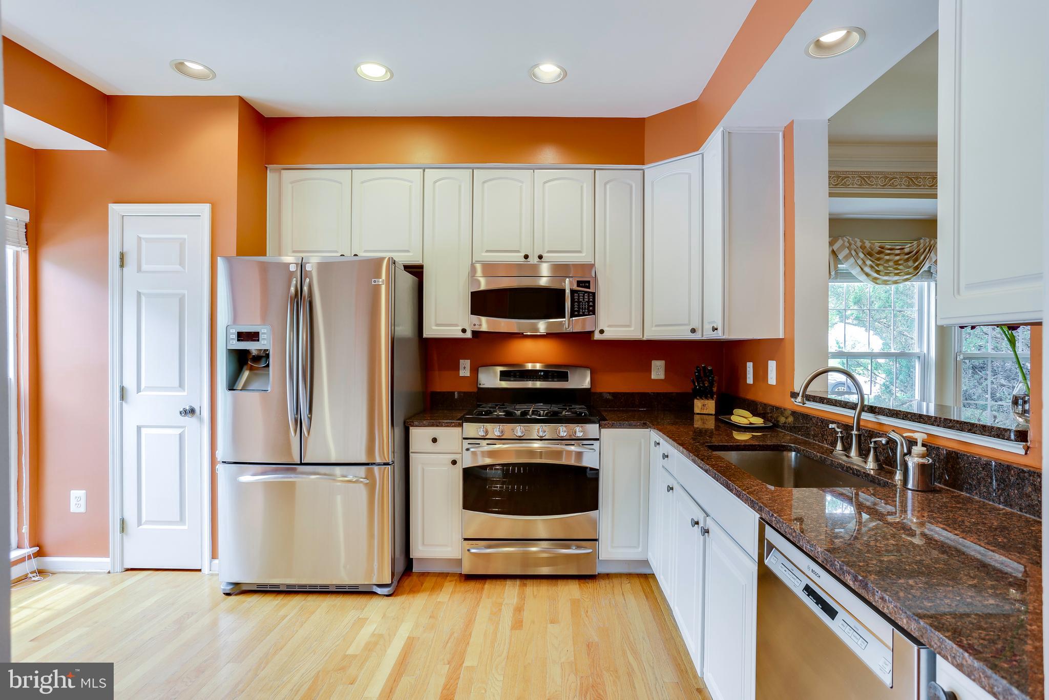 5901 Autumn Spell Elkridge, MD 21075 - Photo 4 of 29