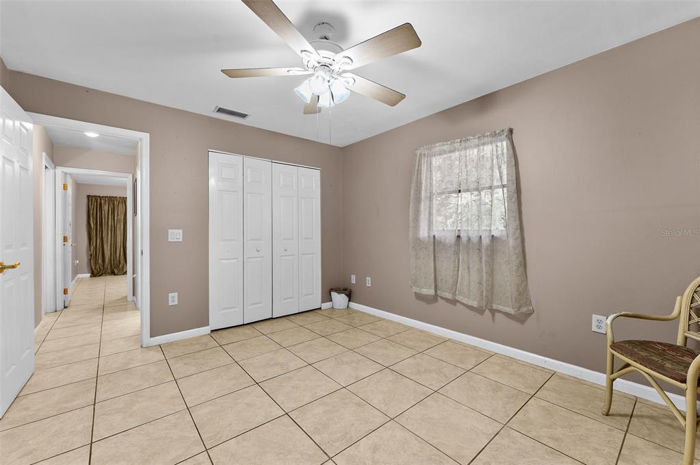 620 Burke Road Venice, FL 34293 - Photo 18 of 37 Gallery Image 18