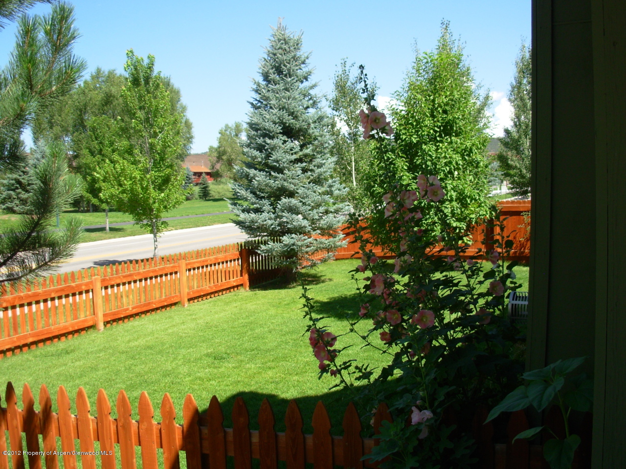 405 Meadow Court Basalt, CO 81621 - Photo 6 of 25 a view of yard with green space