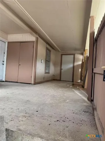 $1,100 | 1051 Country Club Drive, Unit 10, Seguin, TX 78155