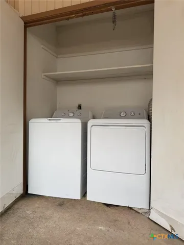 $1,100 | 1051 Country Club Drive, Unit 10, Seguin, TX 78155