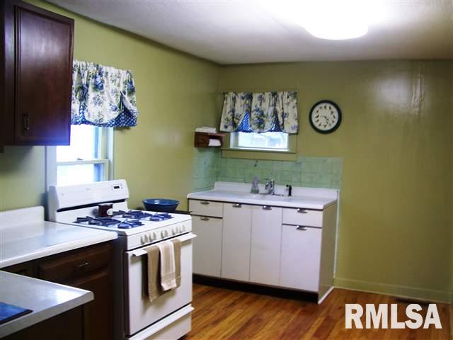 123 3rd Avenue Hampton, IL 61256 - Photo 5 of 13 Gallery Image 5