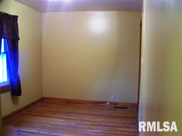 123 3rd Avenue Hampton, IL 61256 - Photo 7 of 13 Gallery Image 7