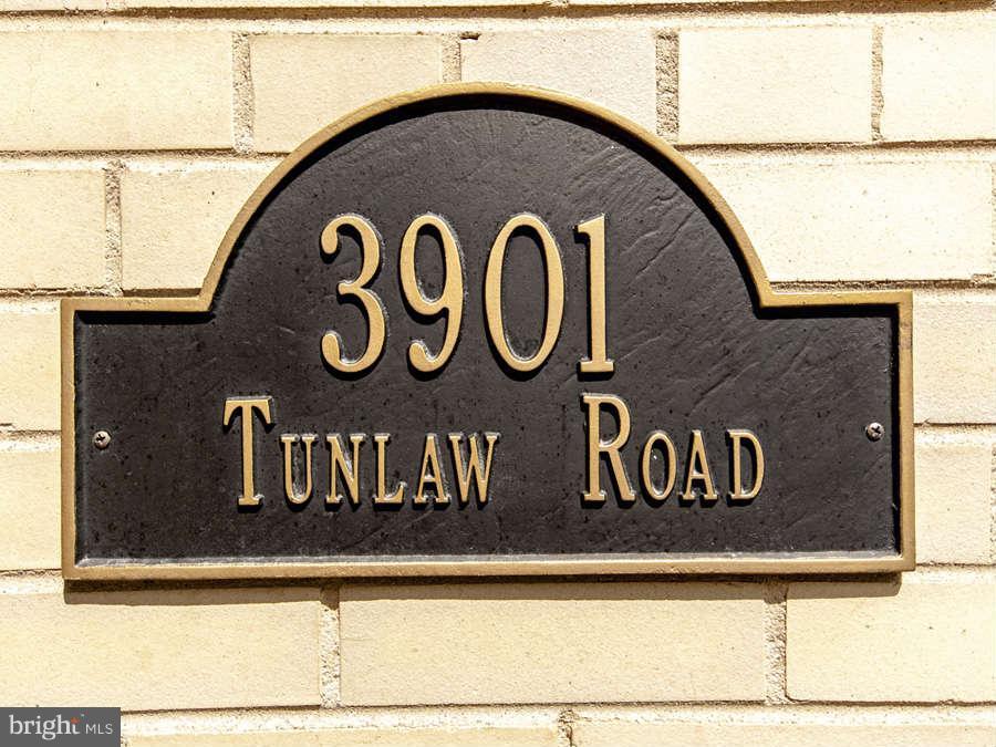 3901 Tunlaw Road Northwest, Unit 401 Washington, DC 20007 - Photo 2 of 27 Exterior (General)