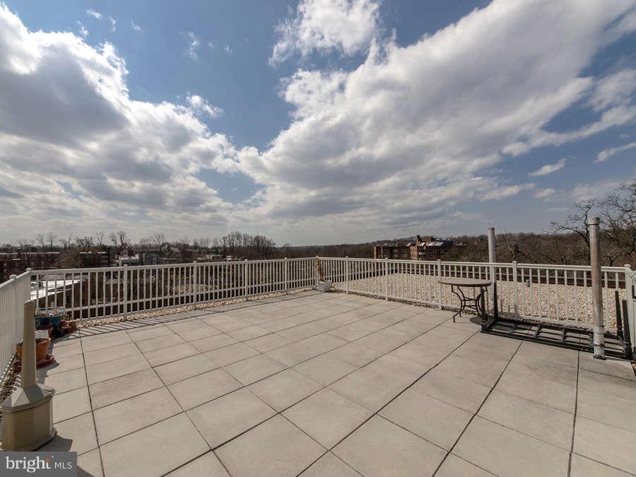 3901 Tunlaw Road Northwest, Unit 401 Washington, DC 20007 - Photo 21 of 27 Exterior (General)
