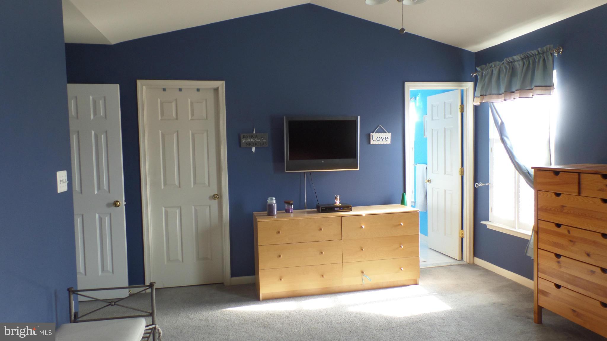 126 Commodore Drive Baltimore, MD 21221 - Photo 25 of 30 Bedroom (Master)