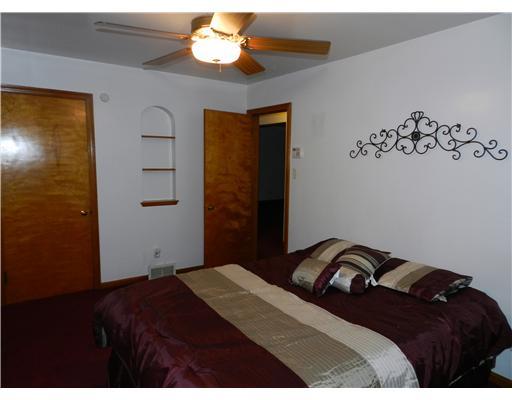 932 Old State Road New Castle, PA 16101 - Photo 7 of 14 Bedroom.