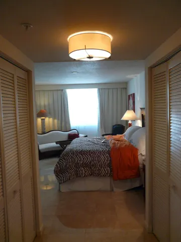 $3,750 | 99 Southeast Mizner Boulevard, Unit 737, Boca Raton, FL 33432