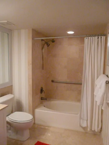 $3,750 | 99 Southeast Mizner Boulevard, Unit 737, Boca Raton, FL 33432