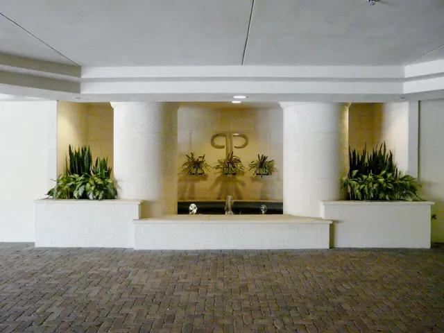 $3,750 | 99 Southeast Mizner Boulevard, Unit 737, Boca Raton, FL 33432