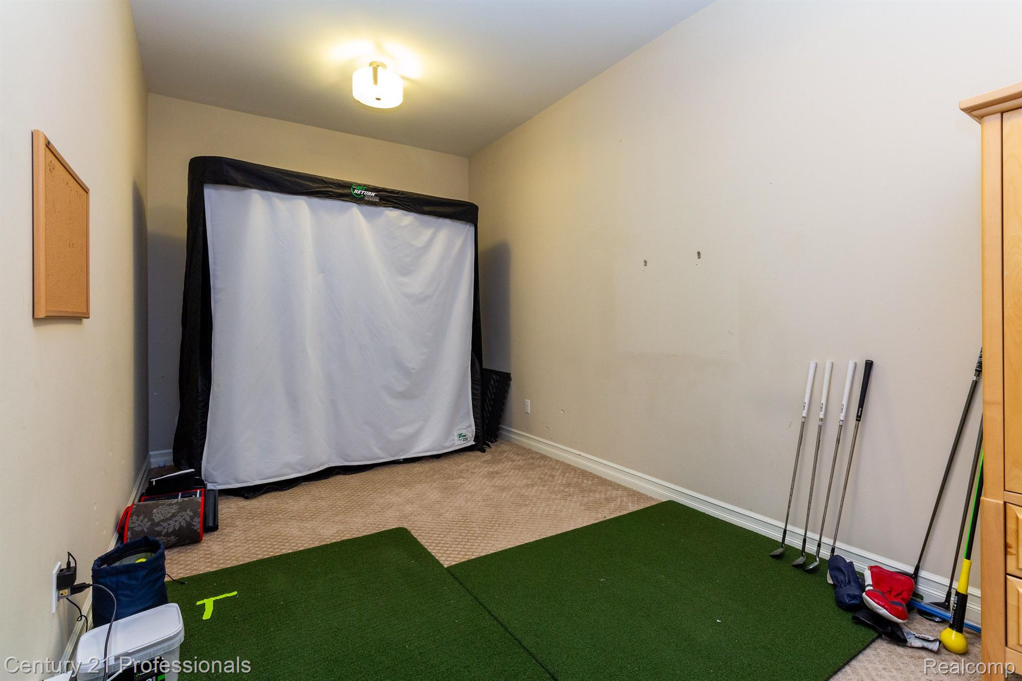54158 Deer Ridge Court Rochester, MI 48307 - Photo 73 of 81 Gallery Image 73