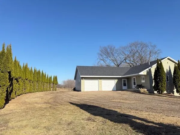 $450,000 | 23493 Echo Avenue, Faribault, MN 55021