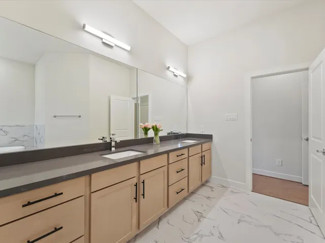 $299,990 | 6537 Rena Street, Houston, TX 77092