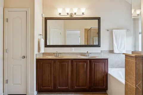 $395,000 | 1517 Martin Creek Drive, Little Elm, TX 75068