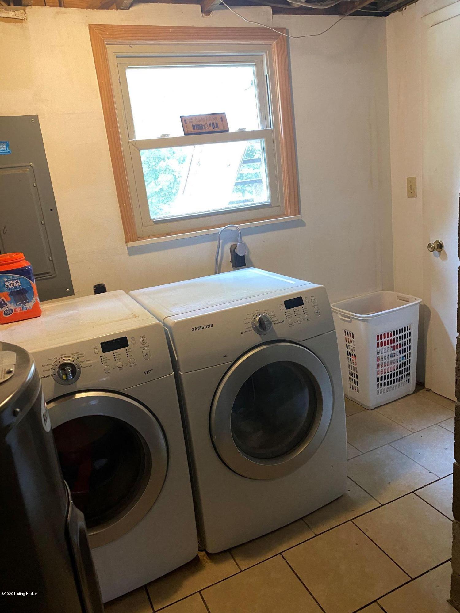 4231 Lilac Road Leitchfield, KY 42754 - Photo 22 of 22 Laundry