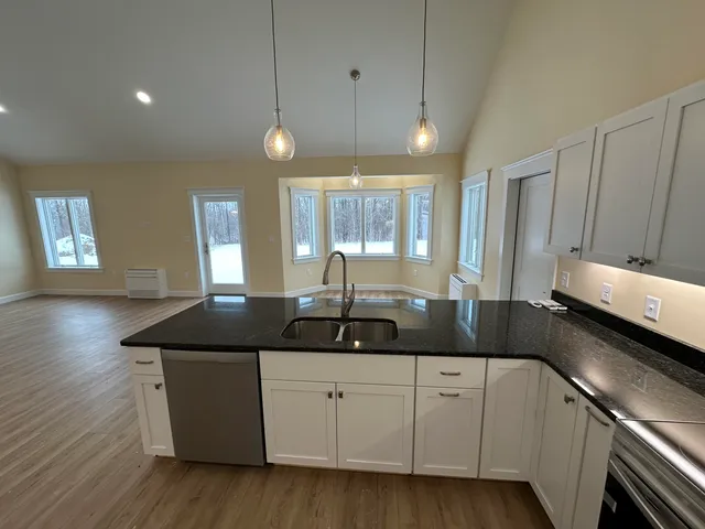 $549,000 | 15 Lilac Lane, Houlton, ME 04730