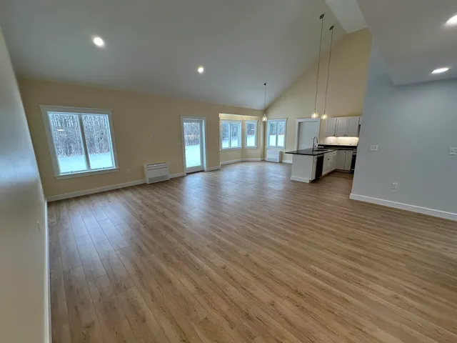 $549,000 | 15 Lilac Lane, Houlton, ME 04730