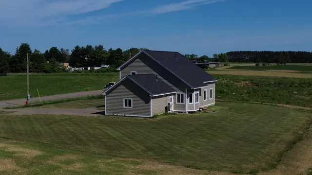 $549,000 | 15 Lilac Lane, Houlton, ME 04730