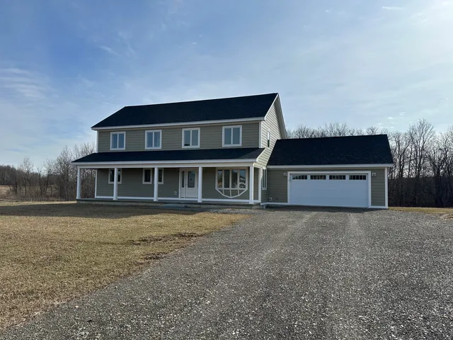 $549,000 | 15 Lilac Lane, Houlton, ME 04730