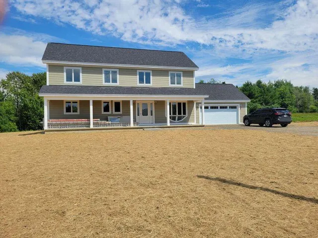 $549,000 | 15 Lilac Lane, Houlton, ME 04730