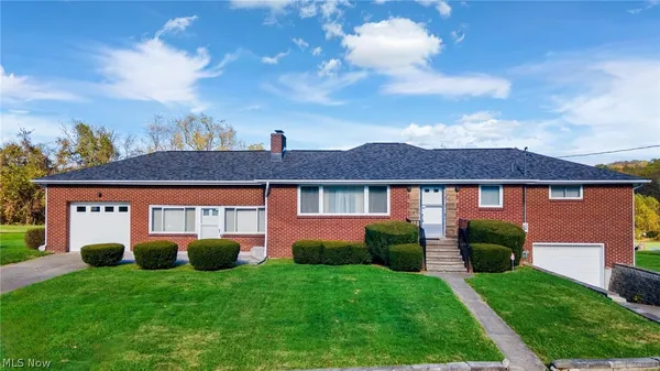 $229,900 | 162 Locust Lane, Follansbee, WV 26037