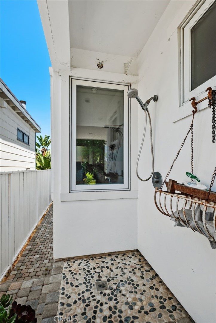 263 Upland Road Laguna Beach, CA 92651 - Photo 53 of 56 Outside shower