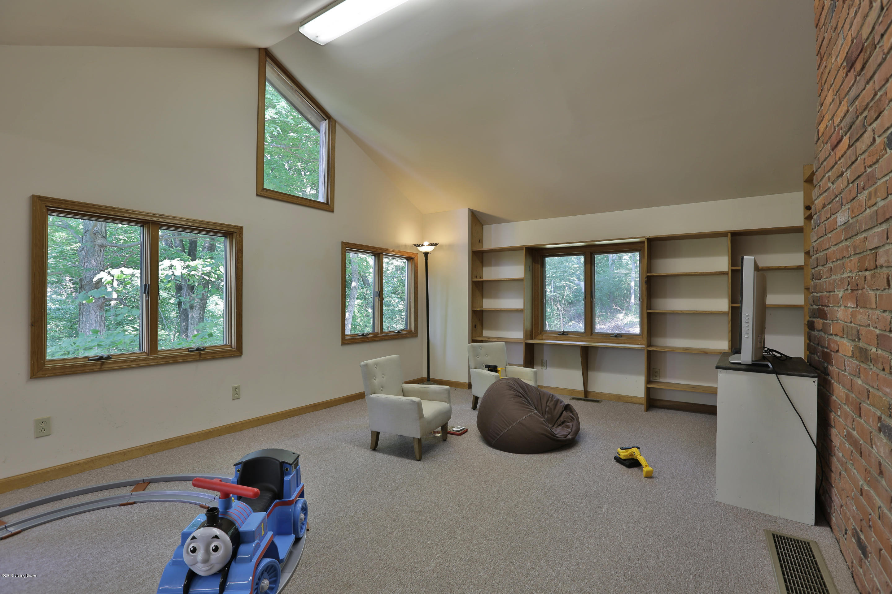 2550 Webb Road Simpsonville, KY 40067 - Photo 31 of 61 Rec-Room2