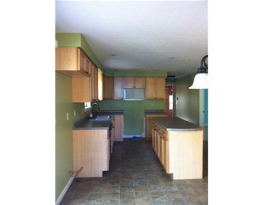 278 Lower Cross Road Lebanon, ME 04027 - Photo 6 of 12 Kitchen.