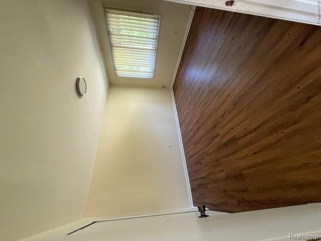 43038 Hanford Road Canton, MI 48187 - Photo 17 of 36 19.jpg