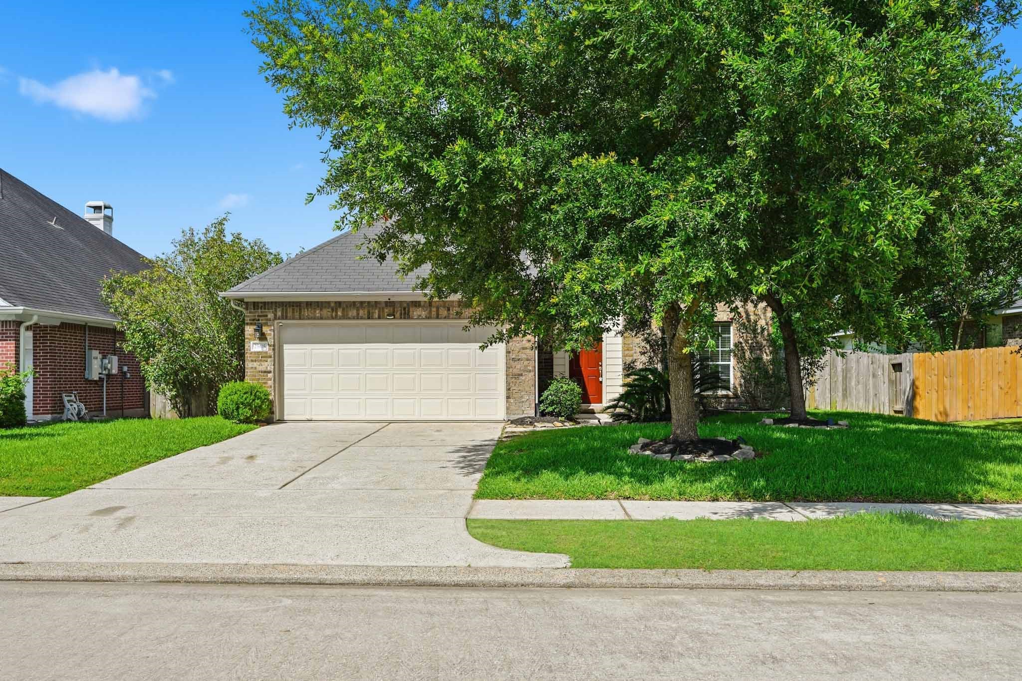 25615 Crisp Spring Lane Spring, TX 77373 - Photo 4 of 42