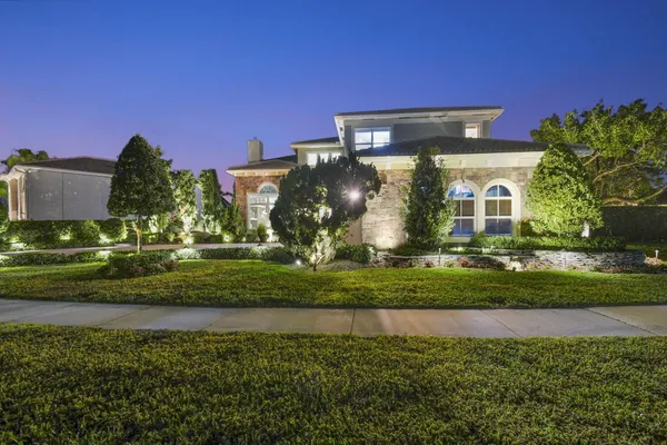 $1,695,000 | 8859 Cobblestone Point Circle, Boynton Beach, FL 33472