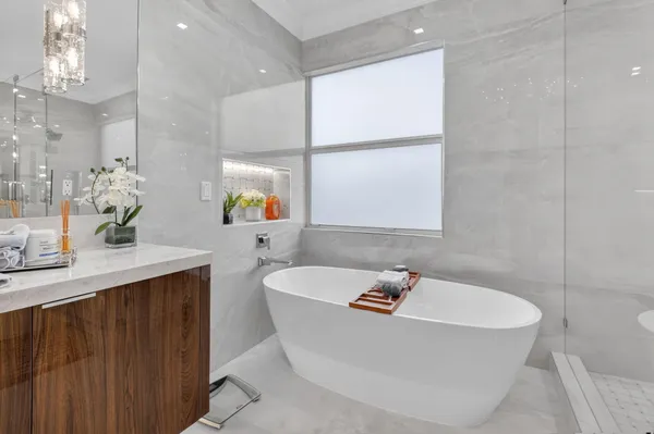 $1,695,000 | 8859 Cobblestone Point Circle, Boynton Beach, FL 33472