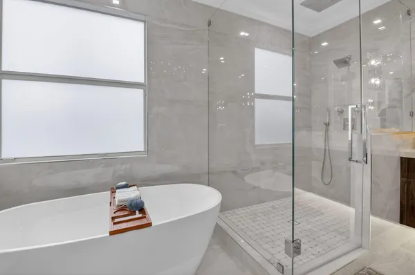 $1,695,000 | 8859 Cobblestone Point Circle, Boynton Beach, FL 33472