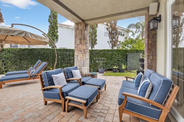 $1,695,000 | 8859 Cobblestone Point Circle, Boynton Beach, FL 33472