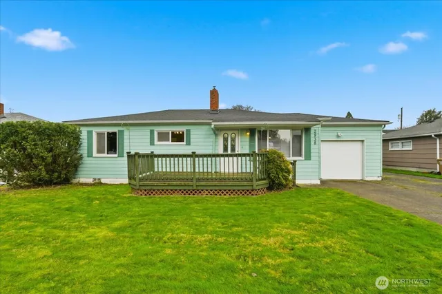 $329,900 | 2938 Maple Street, Longview, WA 98632