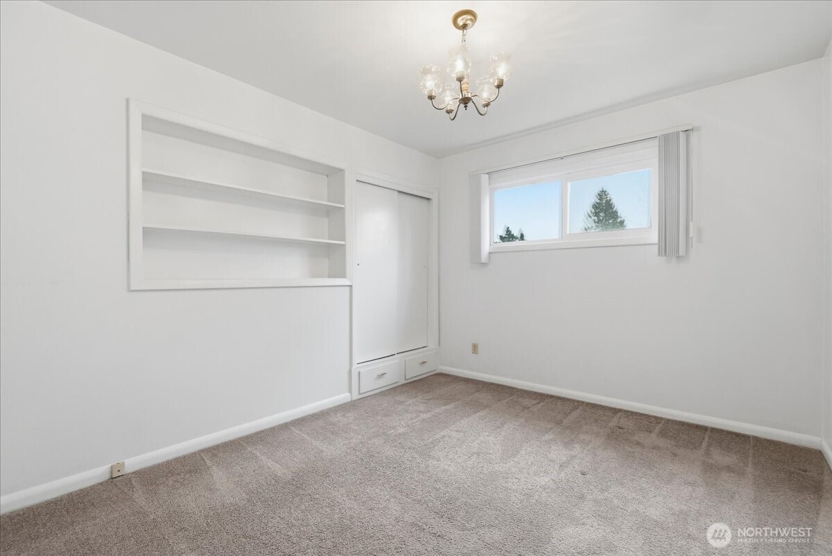 2938 Maple Street Longview, WA 98632 - Photo 10 of 20