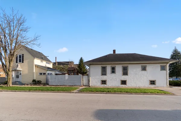 $450,000 | 719 North 14th Avenue, Melrose Park, IL 60160