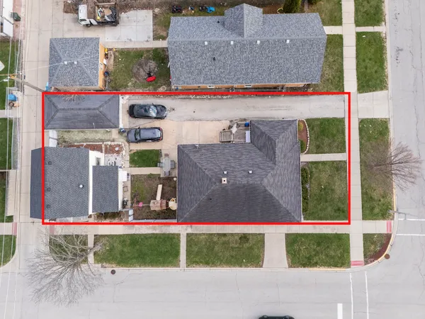 $450,000 | 719 North 14th Avenue, Melrose Park, IL 60160