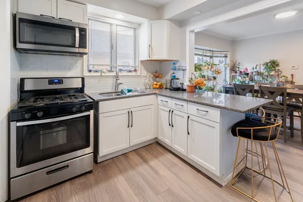 $450,000 | 719 North 14th Avenue, Melrose Park, IL 60160