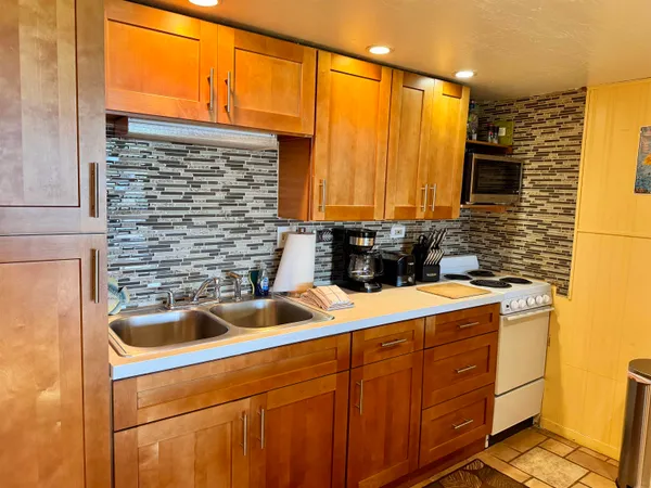 $269,000 | 255 Kepuhi Place, Unit 20B092143, Maunaloa, HI 96770