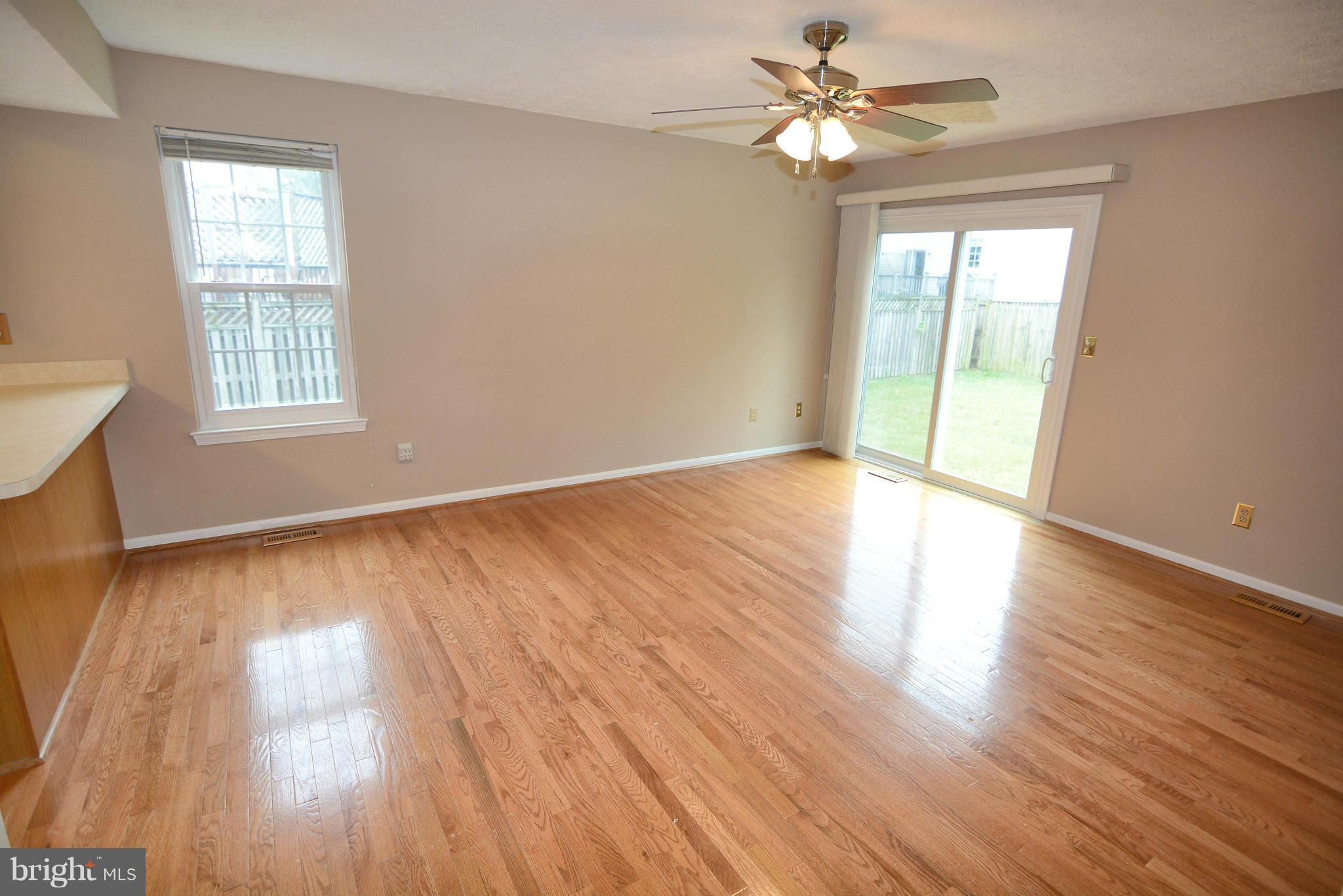 7701 Early Spring Way Severn, MD 21144 - Photo 12 of 30 Family Room