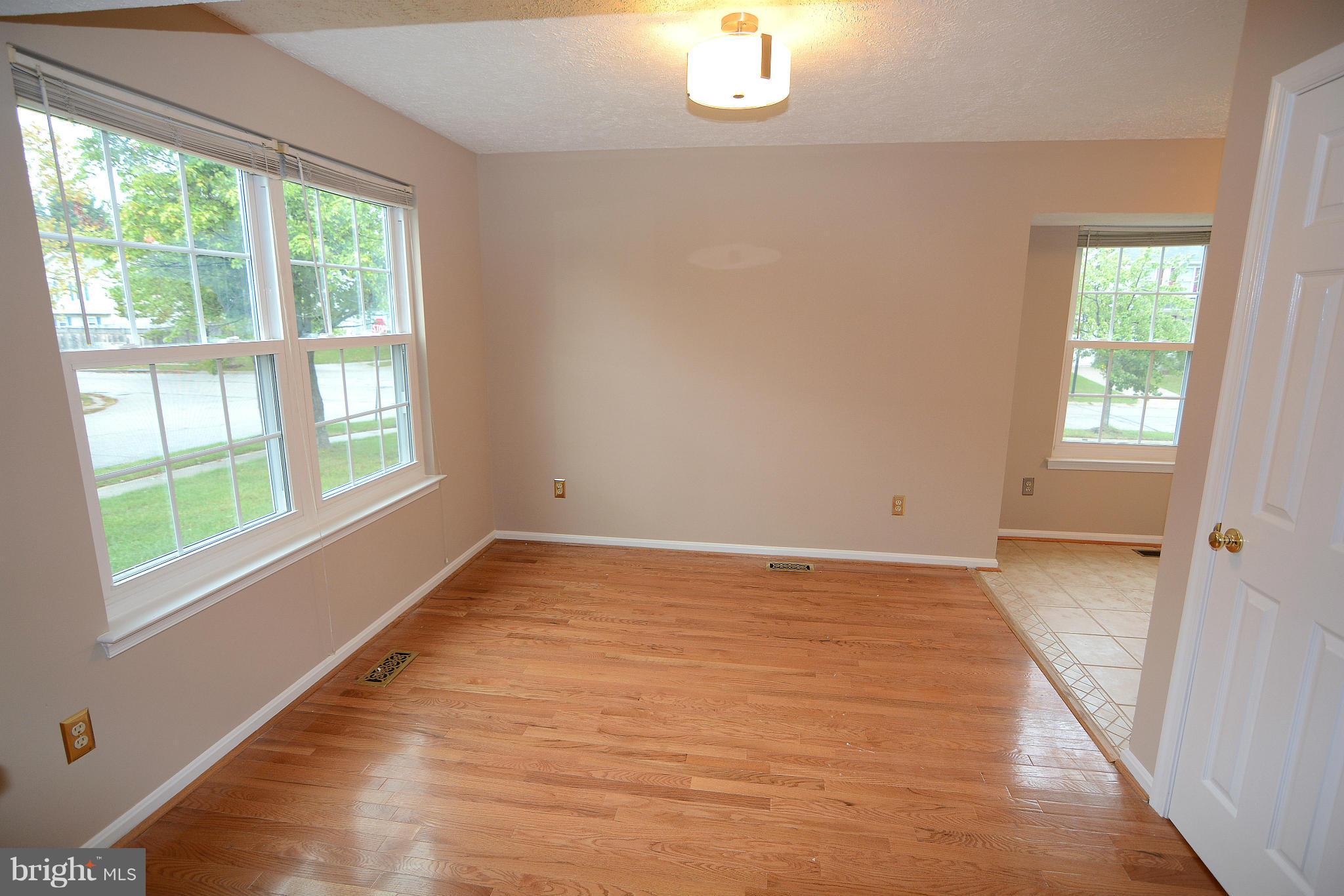 7701 Early Spring Way Severn, MD 21144 - Photo 10 of 30 Dining Room