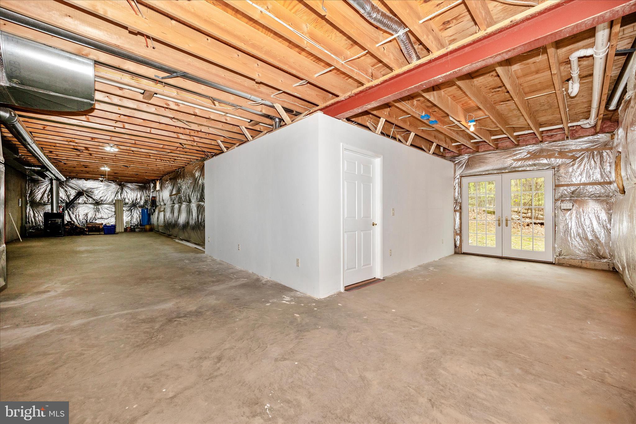 10393 Liberty Road Frederick, MD 21701 - Photo 39 of 47 a view of a garage
