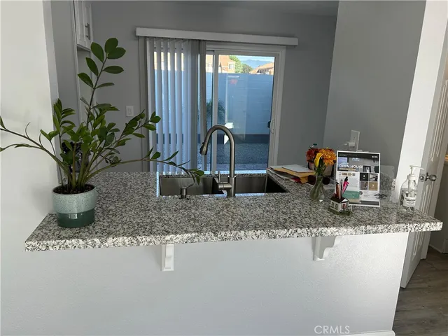 $1,995 | 1678 West Bonnie View Drive, Rialto, CA 92376