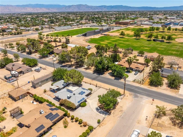 $600,000 | 10147 Primrose Avenue, Hesperia, CA 92345