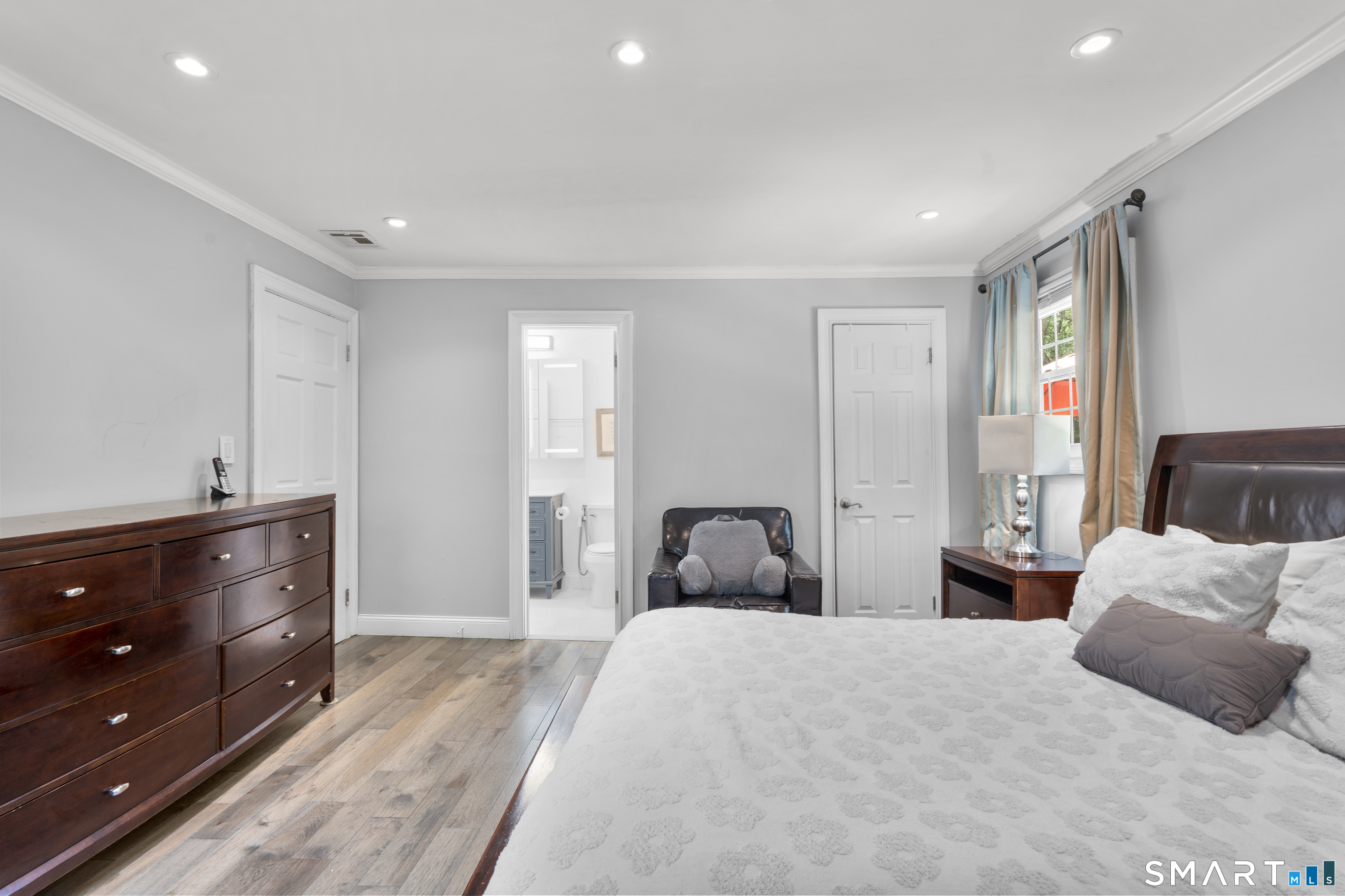 8 Country Club Road Norwalk, CT 06851 - Photo 11 of 12