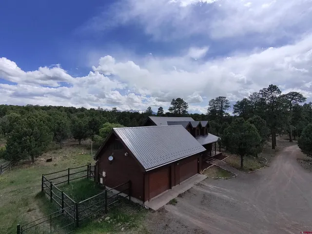 a view of outdoor space with city view